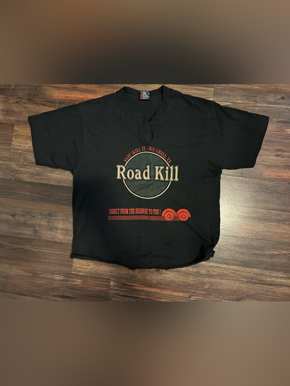 Vintage 90’s Road Kill Cafe Cropped Tee
